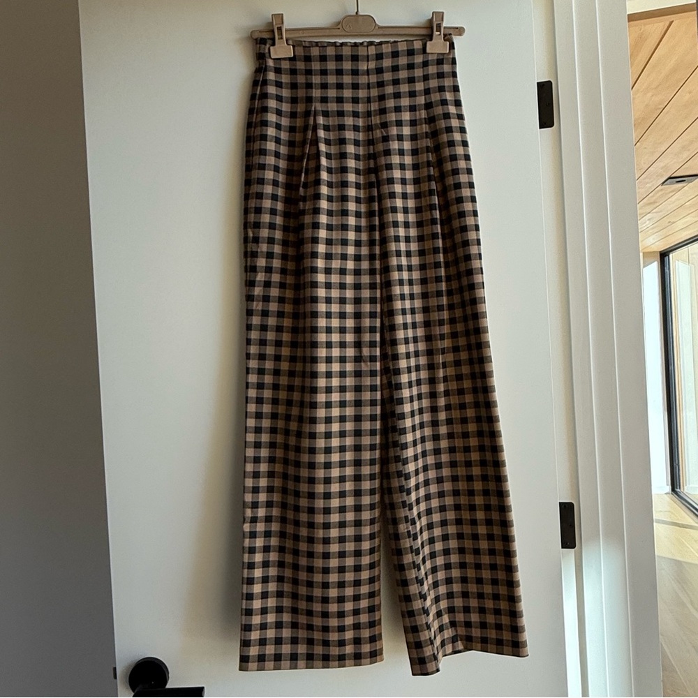 Reformation Cleo Two Piece Set in Brown Plaid - Picture 8 of 8
